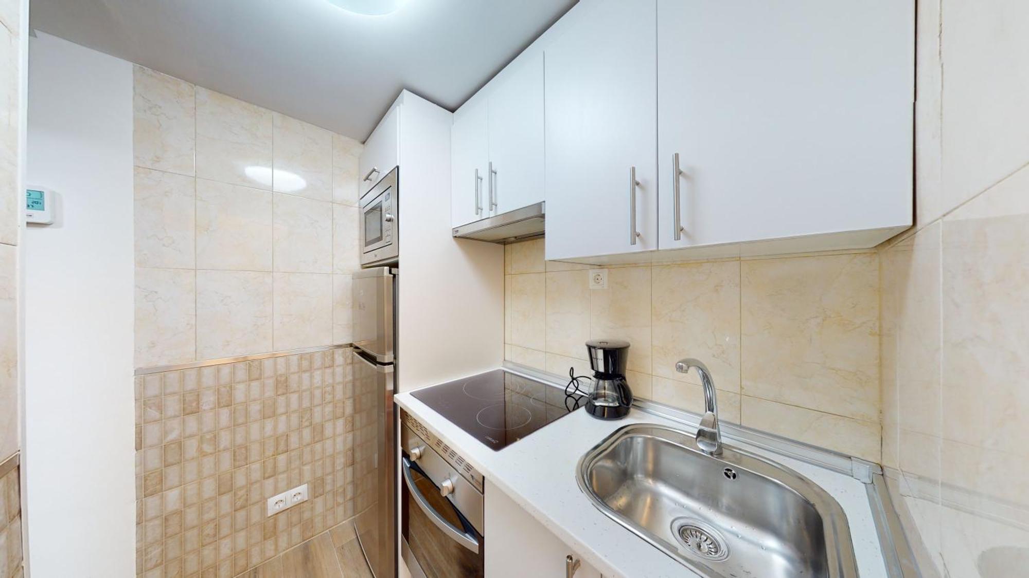 Cozy Apartment In Malasana For 4 Pax - Velarde Madrid Bagian luar foto